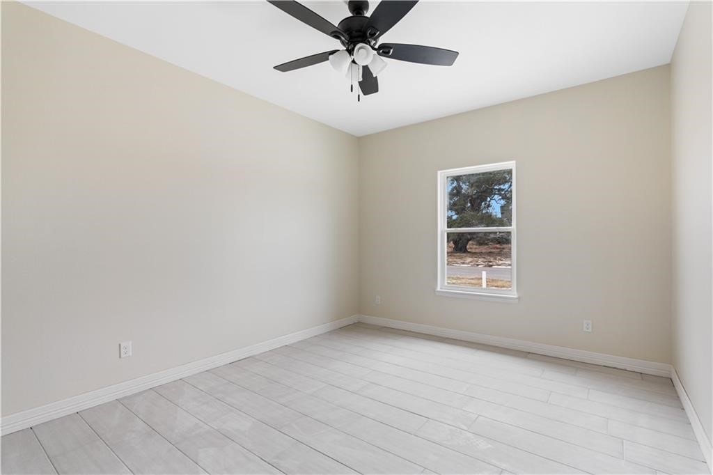 125 Traditions Dr Property Photo 3