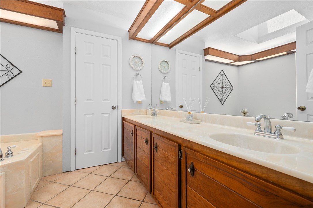 1934 Chandler Pl Property Photo 18