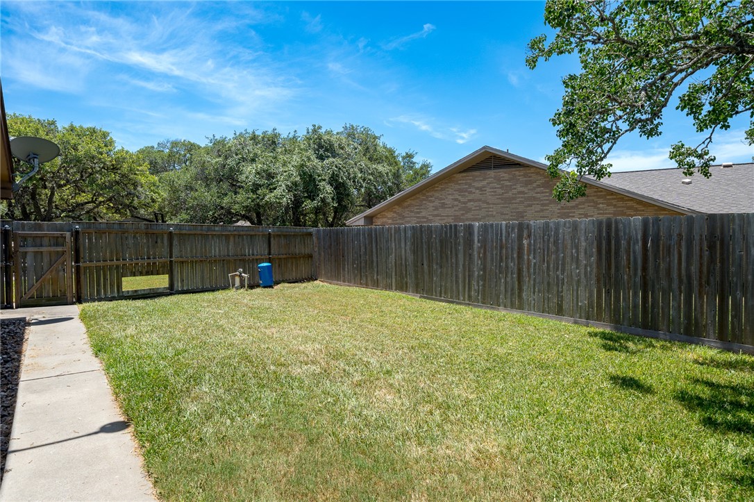 1934 Chandler Pl Property Photo 35