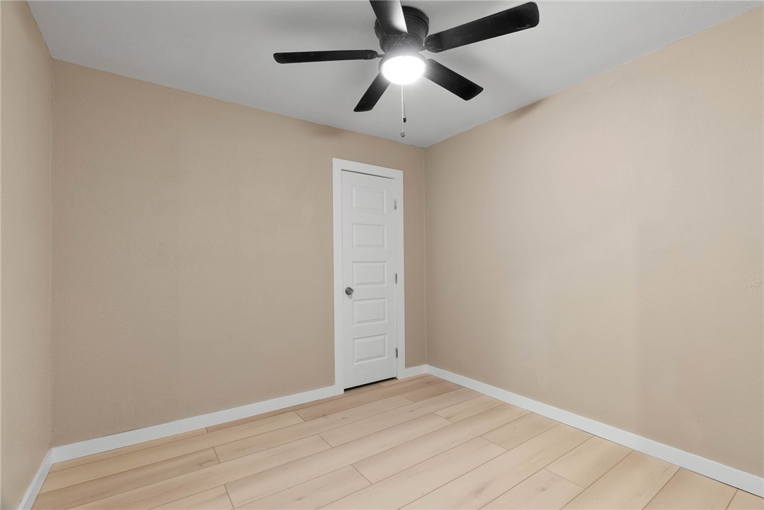 4106 Christie St Property Photo 7