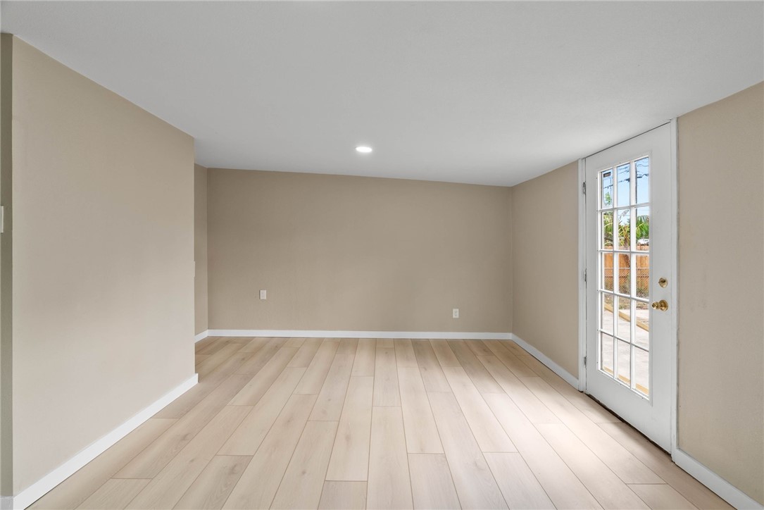 4106 Christie St Property Photo 12