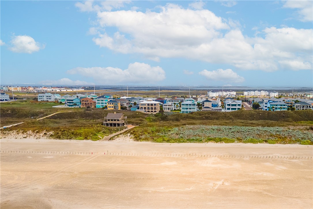 2900 On The Beach Property Photo 4