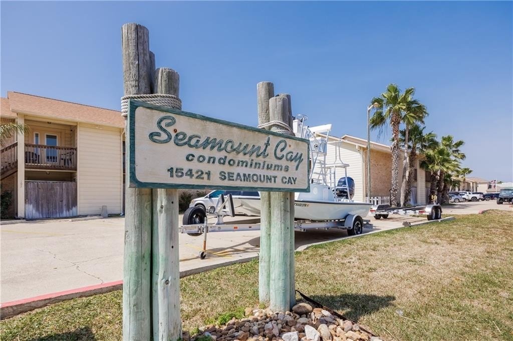 15421 Seamount Cay 103 Property Photo 1