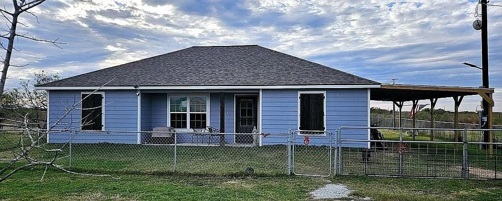 98 Dog Fish Dr