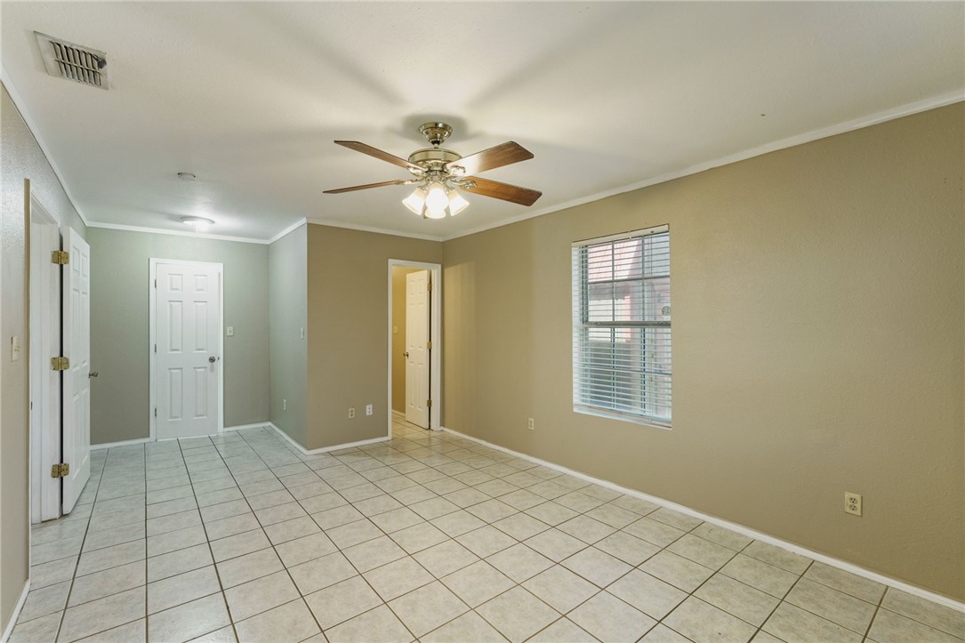 1205 Wyoming St Property Photo 8