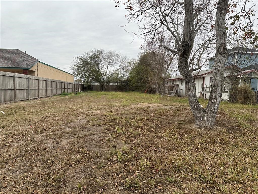 805 Wildcat Dr Property Photo 1