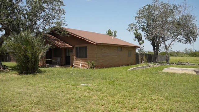 1108 Marcos Hinojosa Ave Property Photo 3