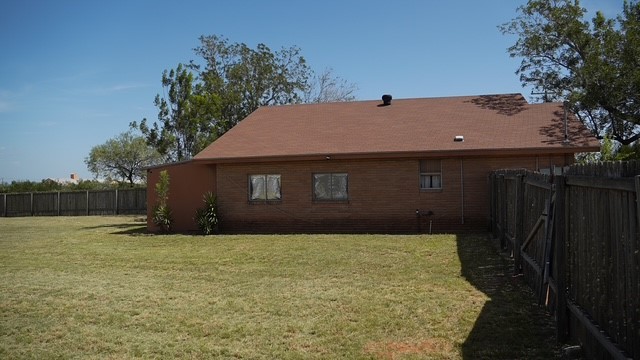 1108 Marcos Hinojosa Ave Property Photo 5