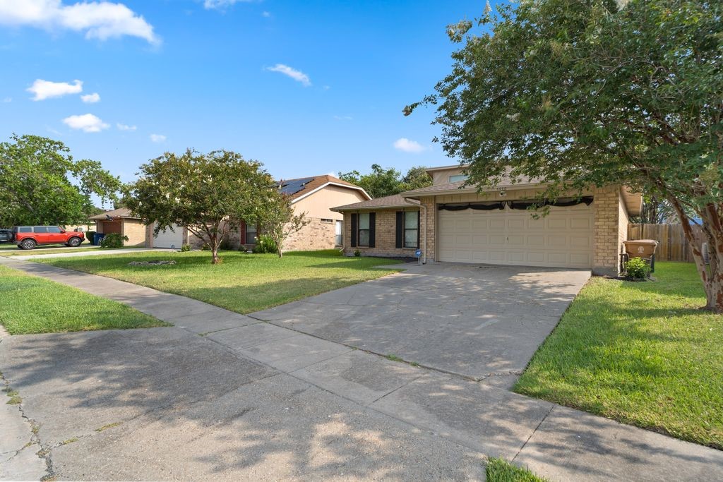 4446 Sunlight Dr Property Photo 2