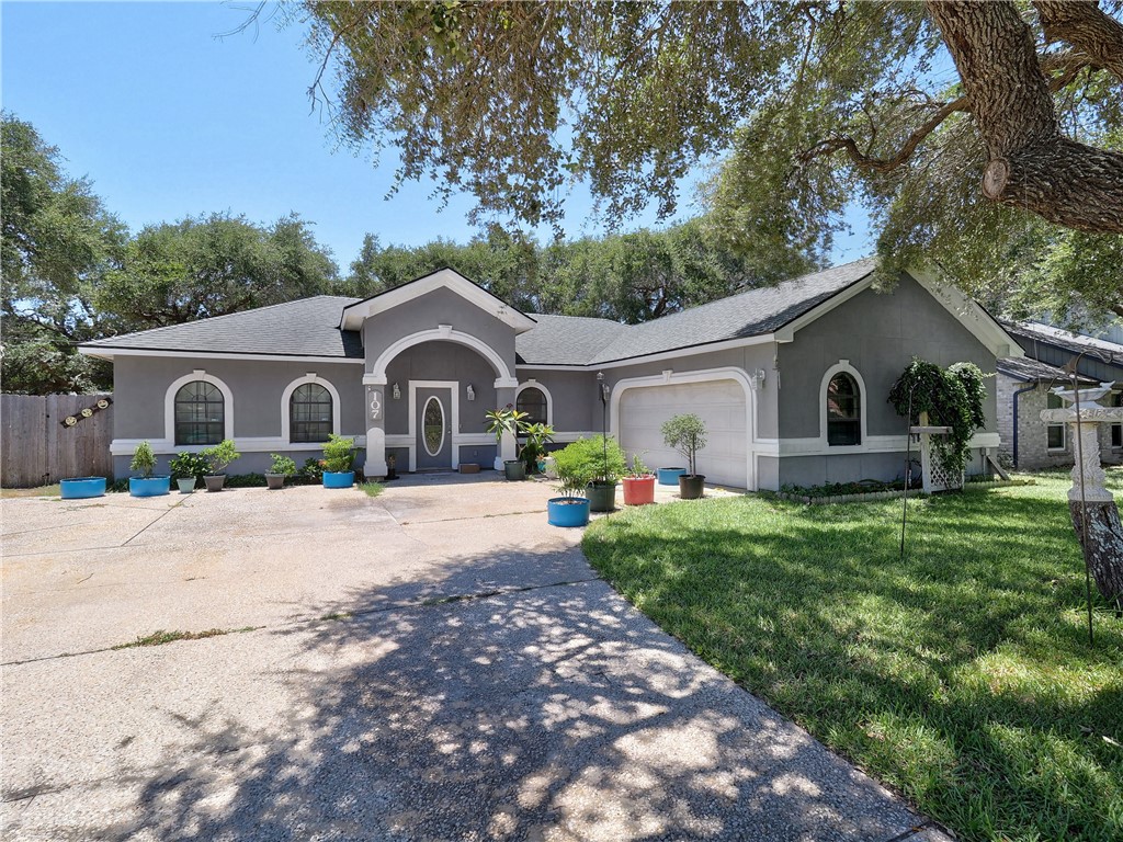107 Pelican Property Photo 1