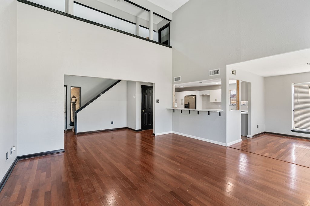 6309 Wimbledon St Property Photo 7