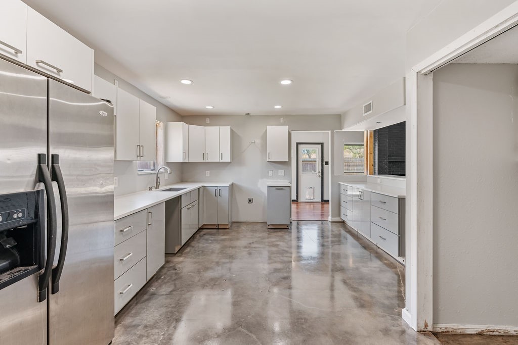 6309 Wimbledon St Property Photo 10