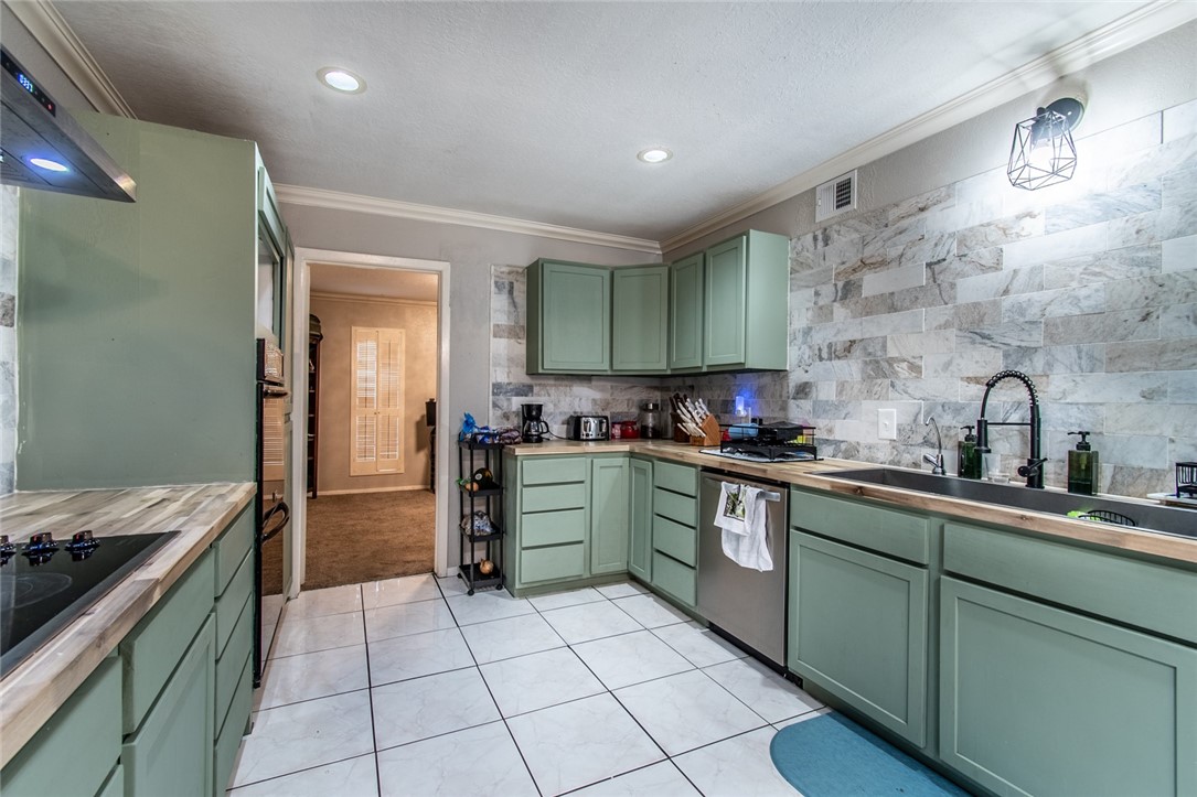 5313 River Oaks Dr Property Photo 23