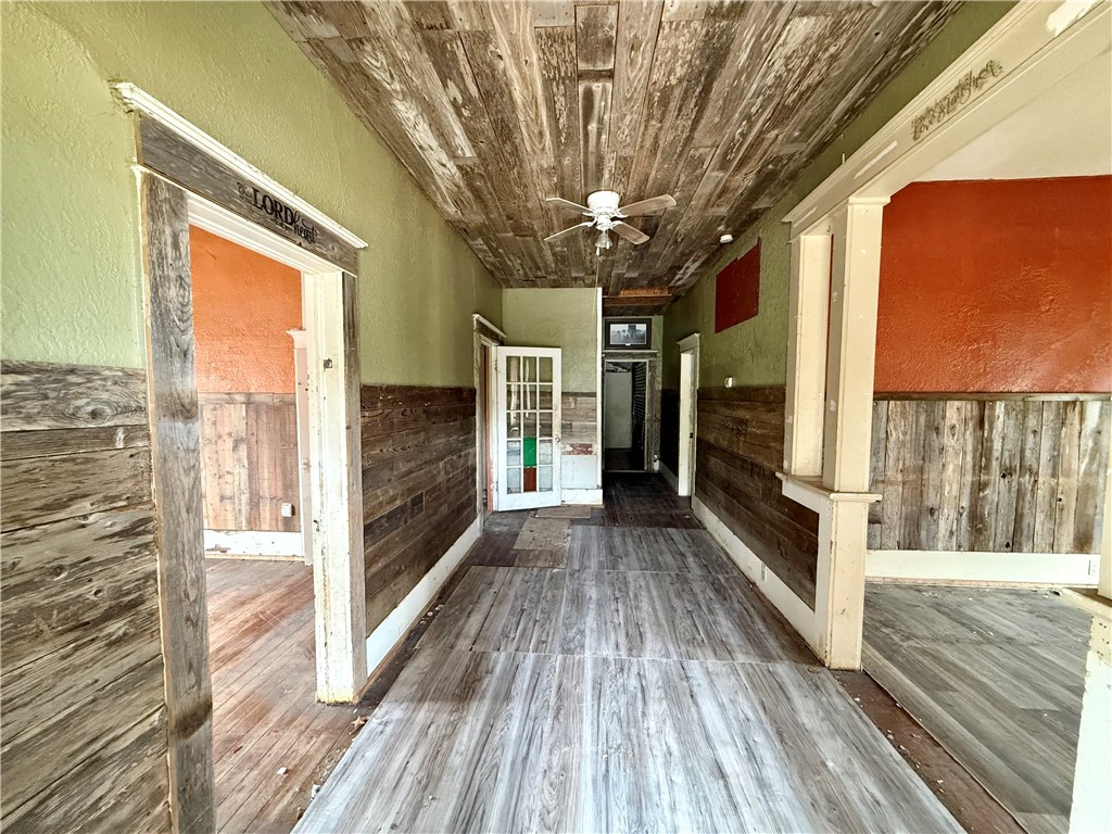 503 N 2nd St Property Photo 5