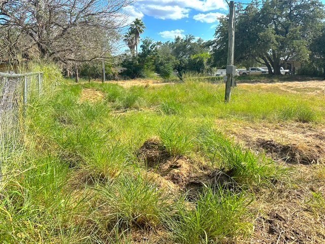 1207 Florida Property Photo 6