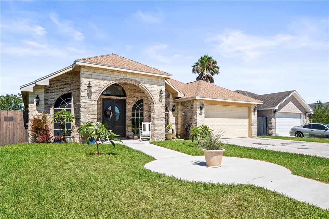 4409 Masters Dr Property Photo 1