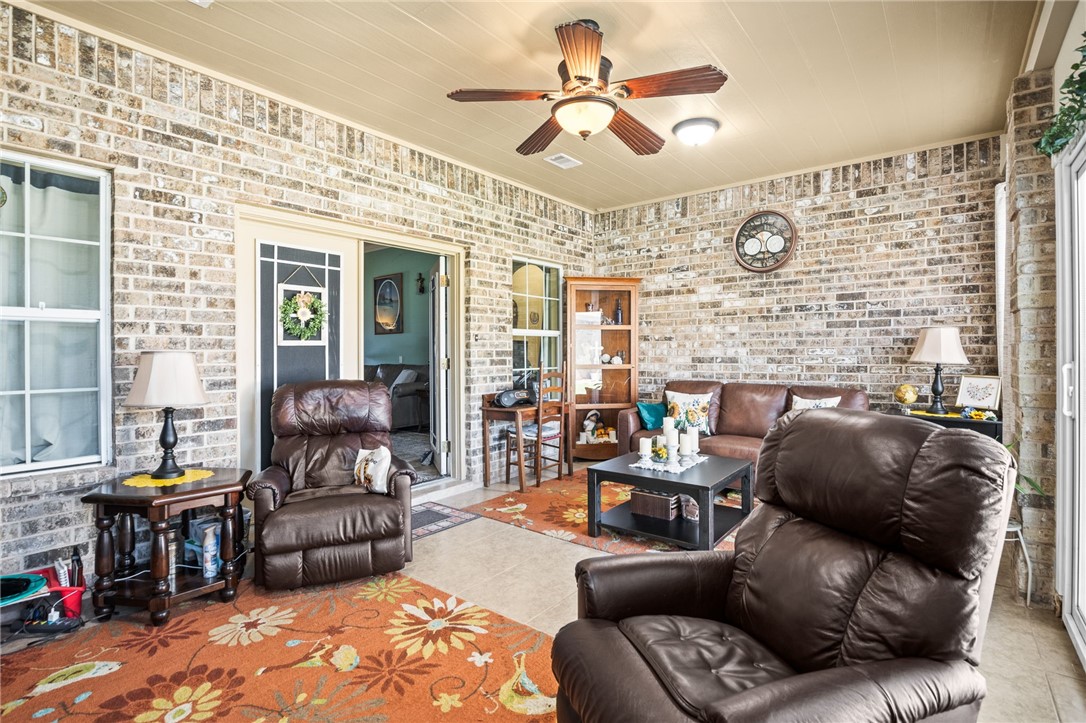4409 Masters Dr Property Photo 29