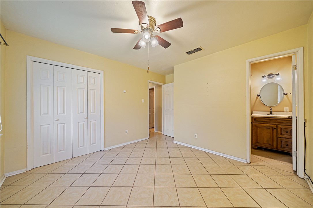 2003 Oklahoma St Property Photo 19