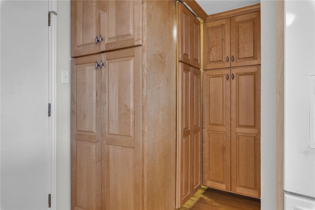 15002 Windward Dr 401 Property Photo 11