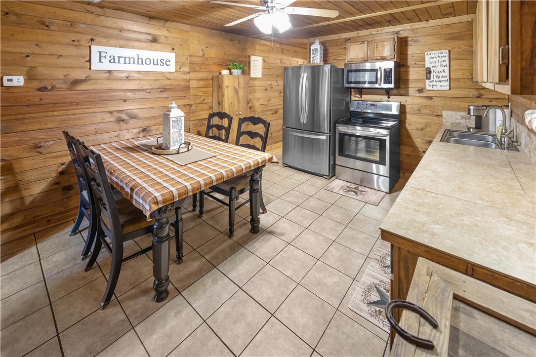 4127 Fm 799 Property Photo 3