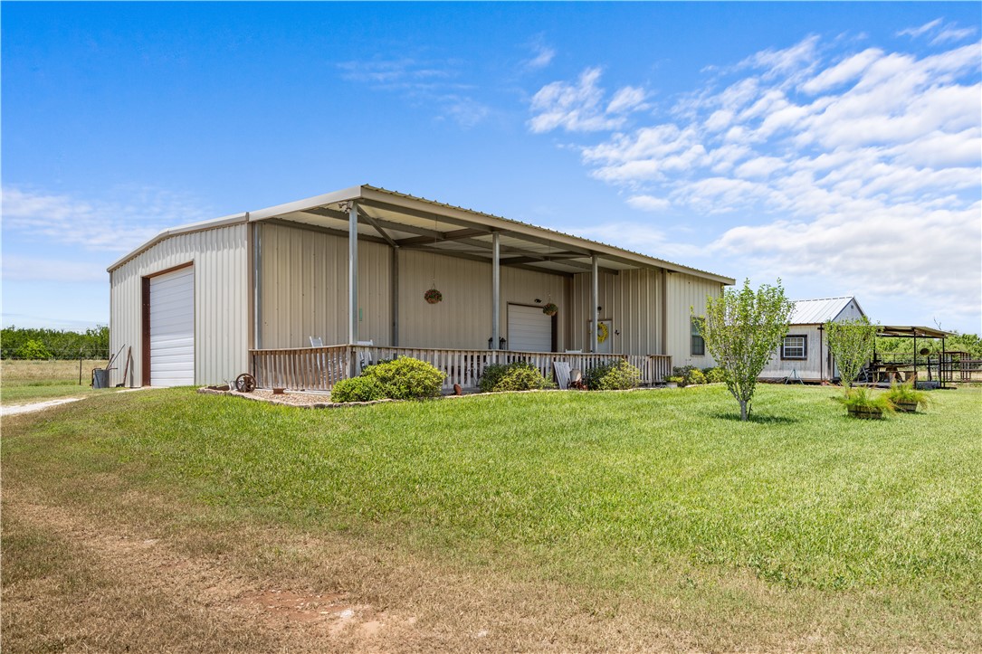 4127 Fm 799 Property Photo 11