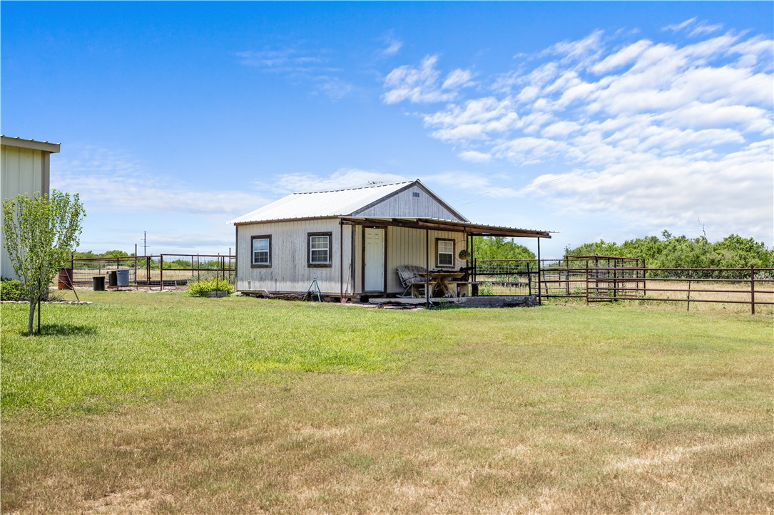 4127 Fm 799 Property Photo 13