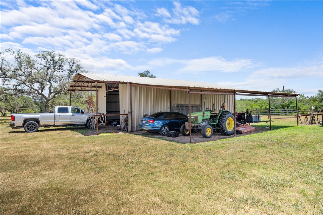 4127 Fm 799 Property Photo 19