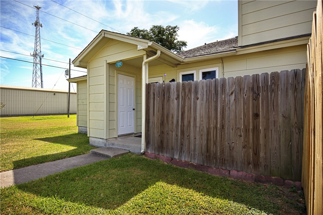 7202 Mansions Dr K3 Property Photo 1