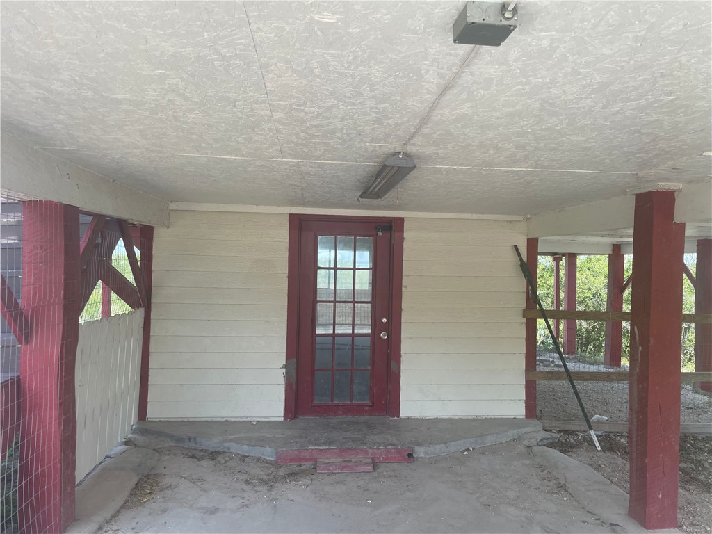 118 E Lake View Trai Property Photo 9