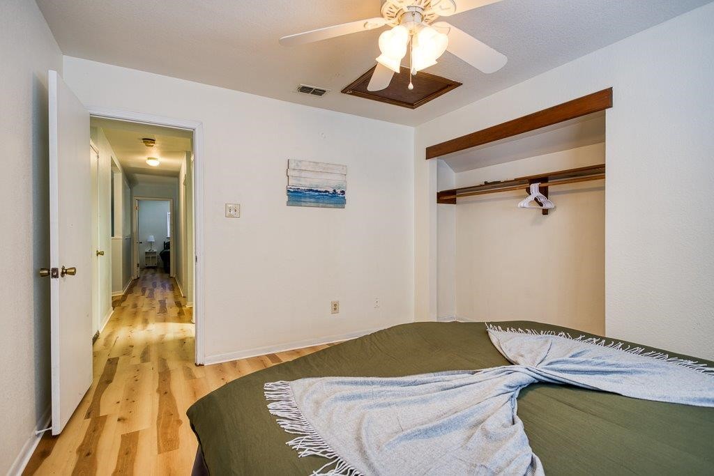 906 Saint Christopher St Property Photo 35
