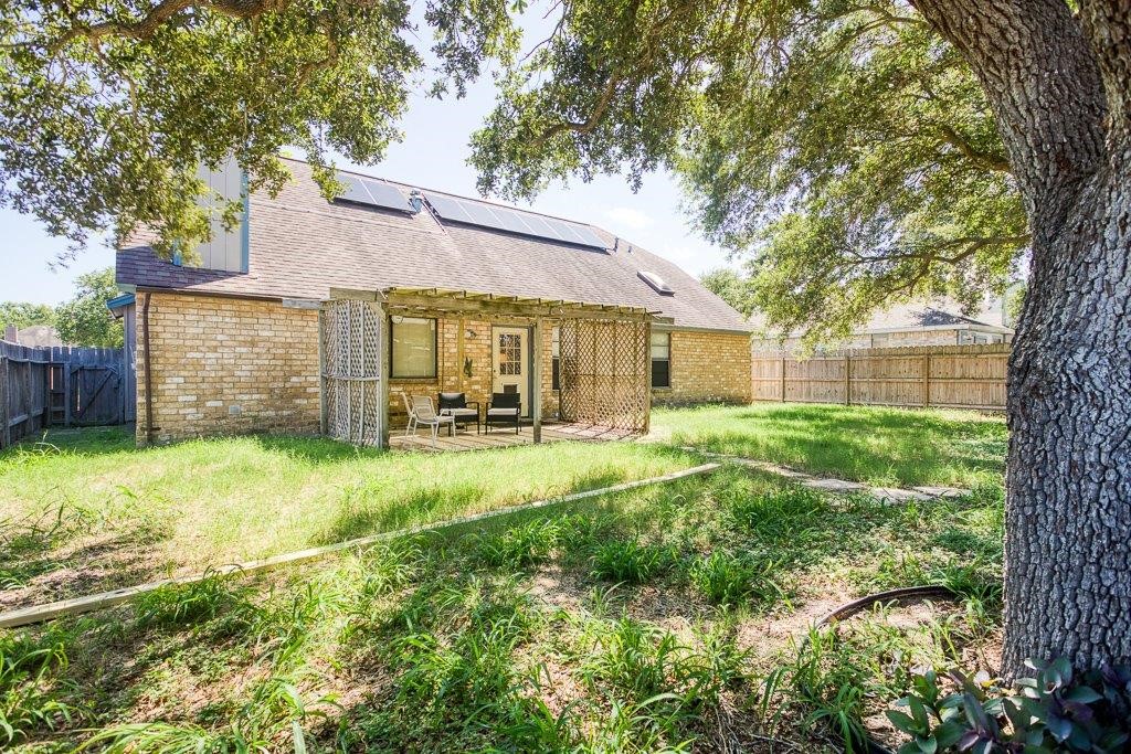 906 Saint Christopher St Property Photo 39