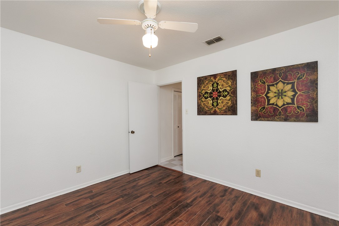 2353 Willow Dr Property Photo 27