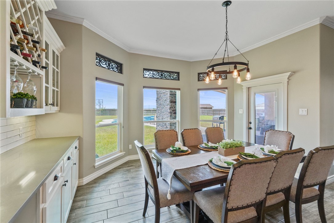 3721 Amanda Property Photo 15