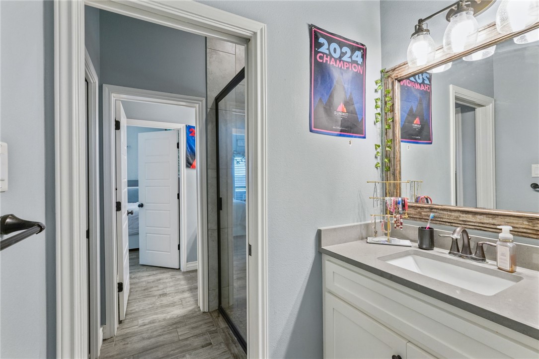 3721 Amanda Property Photo 25