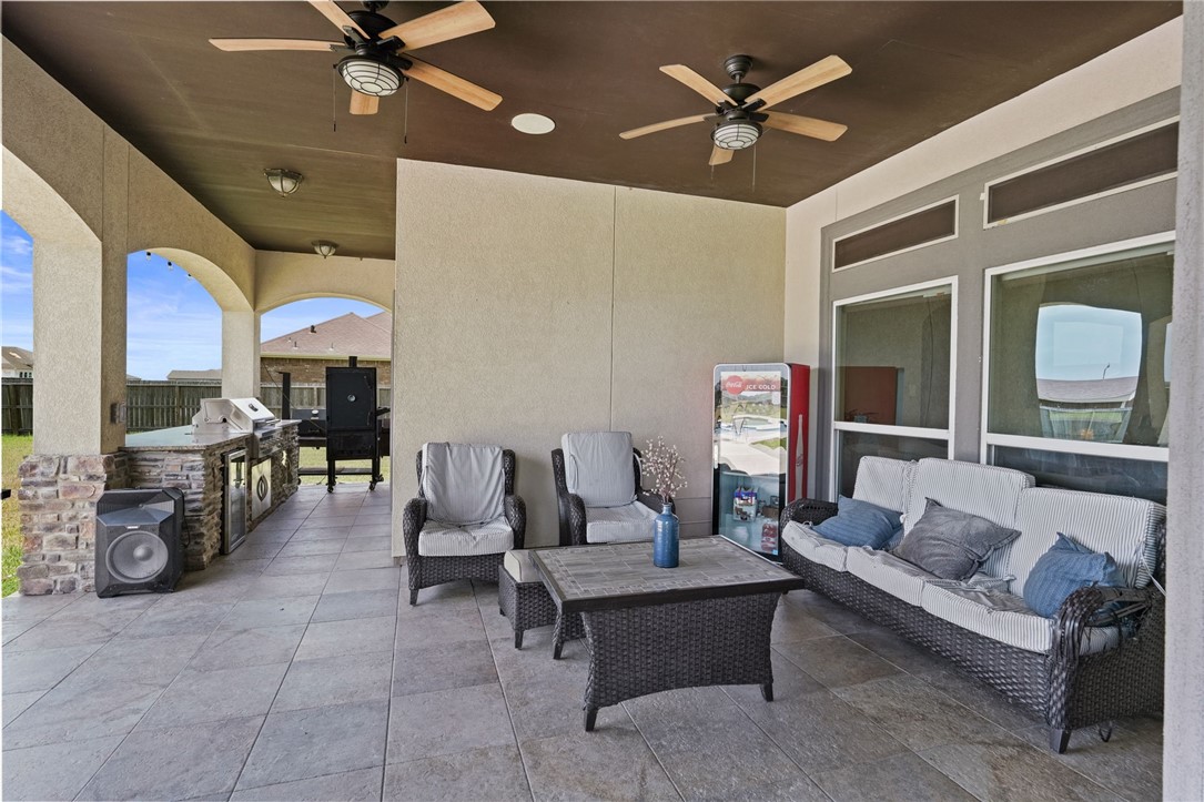 3721 Amanda Property Photo 32