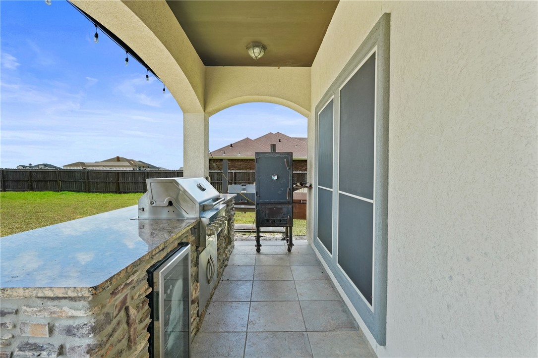 3721 Amanda Property Photo 33