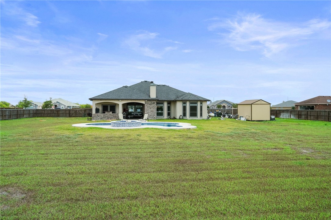 3721 Amanda Property Photo 37