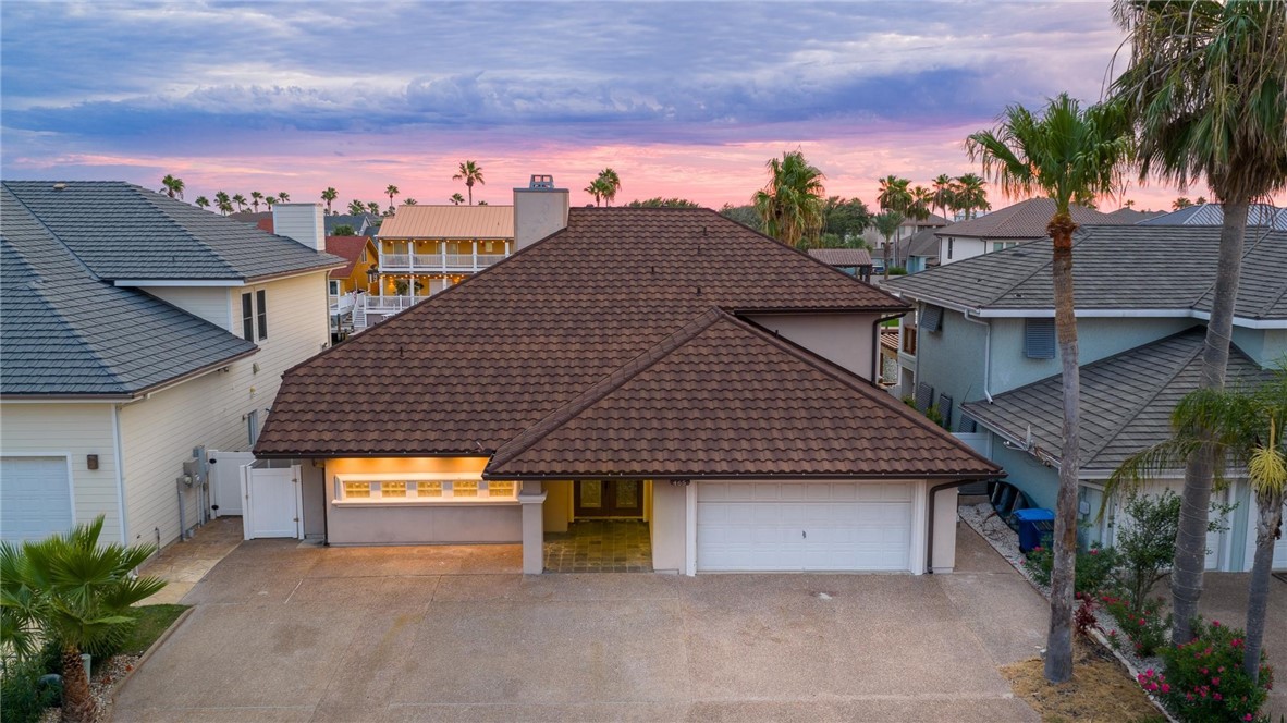 465 Marina Dr Property Photo 5