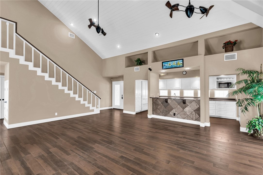 465 Marina Dr Property Photo 13