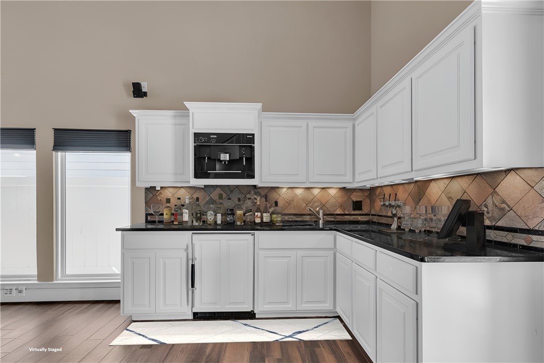 465 Marina Dr Property Photo 16