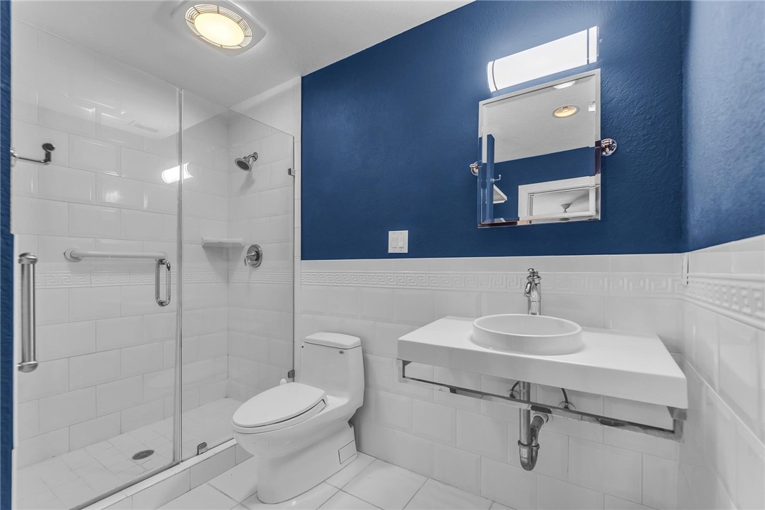 465 Marina Dr Property Photo 29