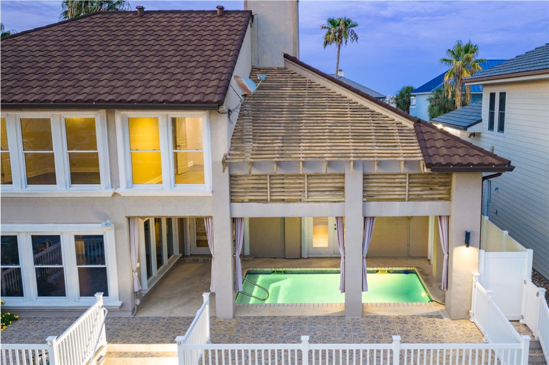 465 Marina Dr Property Photo 30