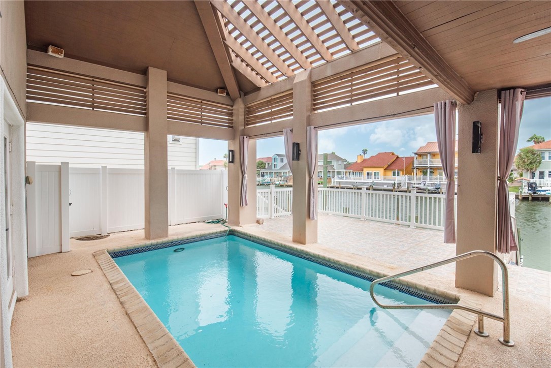 465 Marina Dr Property Photo 31