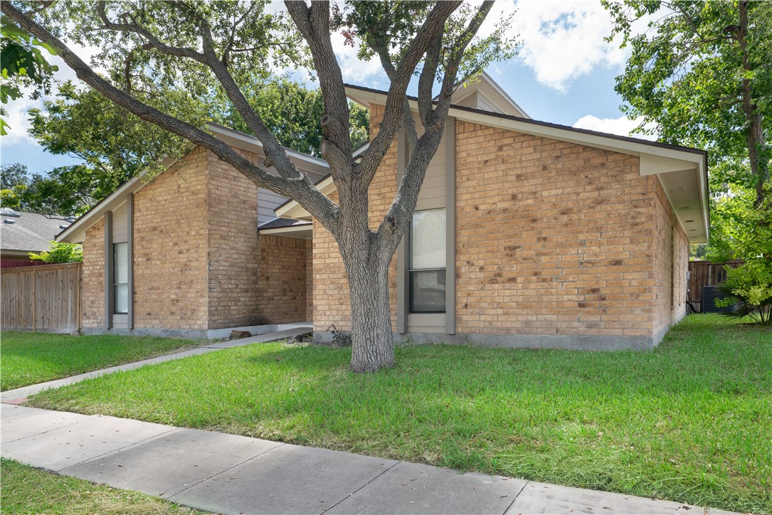7237 Sugar Ridge Property Photo 2