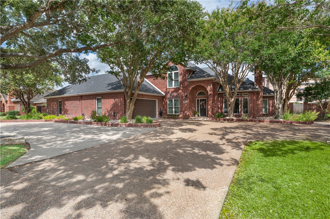 2805 Macbeth Property Photo 1