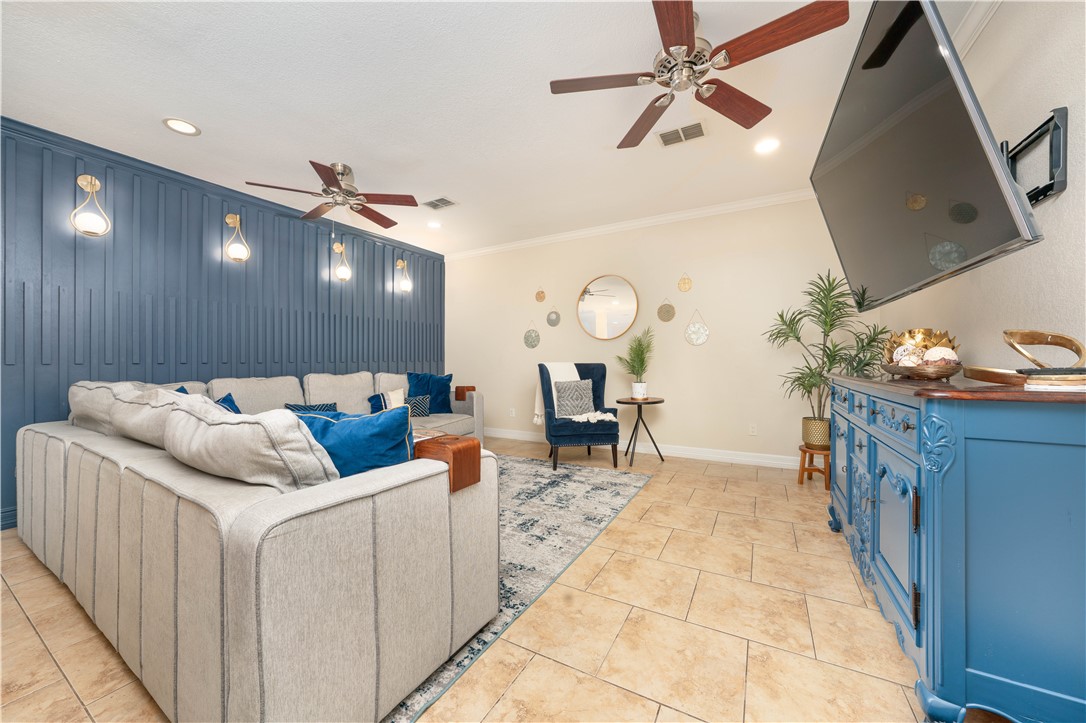 2805 Macbeth Property Photo 7
