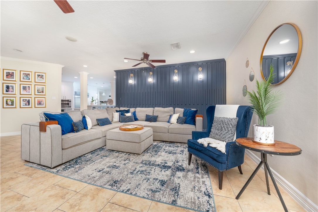 2805 Macbeth Property Photo 8