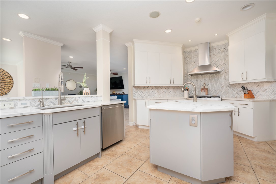 2805 Macbeth Property Photo 10