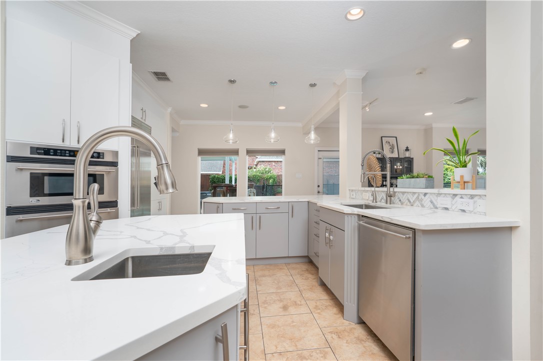 2805 Macbeth Property Photo 12