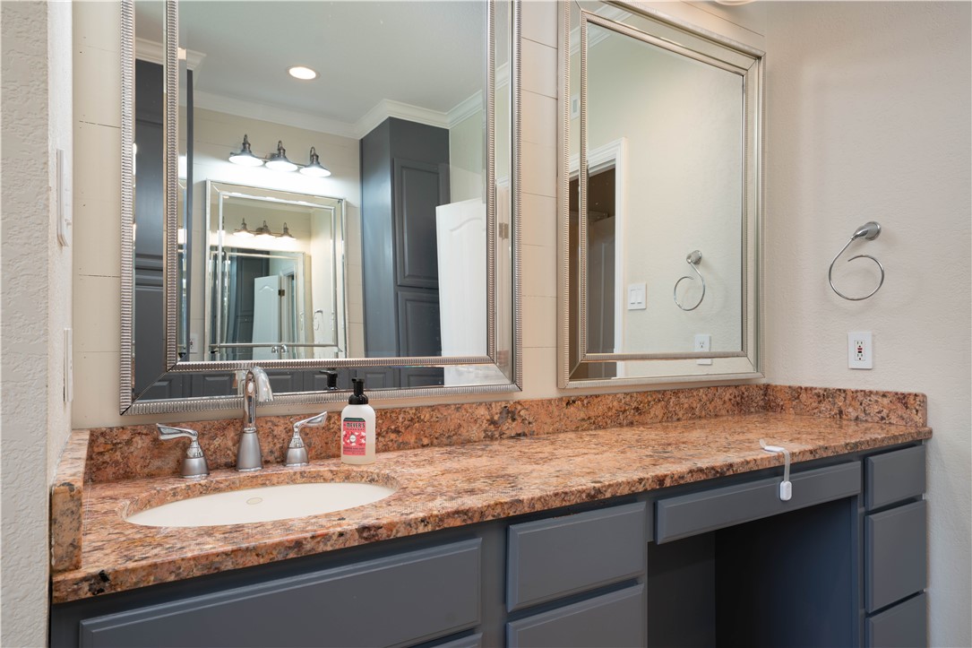 2805 Macbeth Property Photo 24